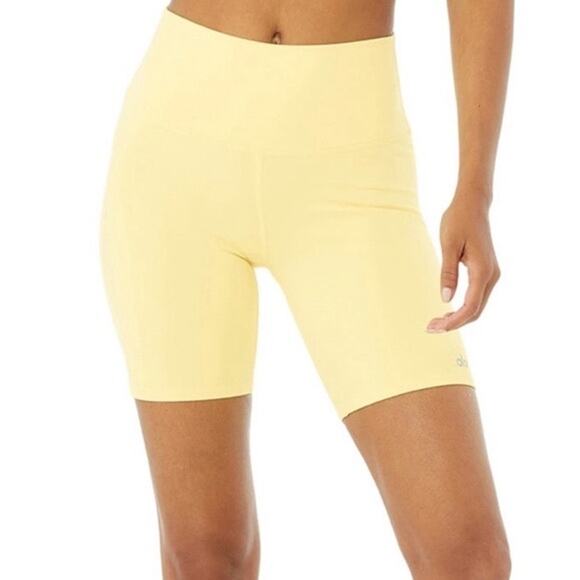 Alo Yoga Airbrush 5” Yellow High Waist Biker Athletic Workout Shorts Small - Picture 1 of 7